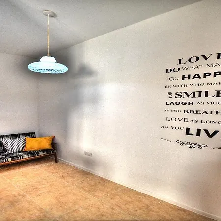 Hotel Modern Saint Julian's